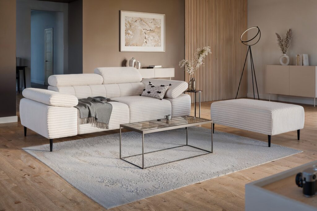 Sofa dwuosobowa z elektrycznie wysuwanym siedziskiem Taloria II